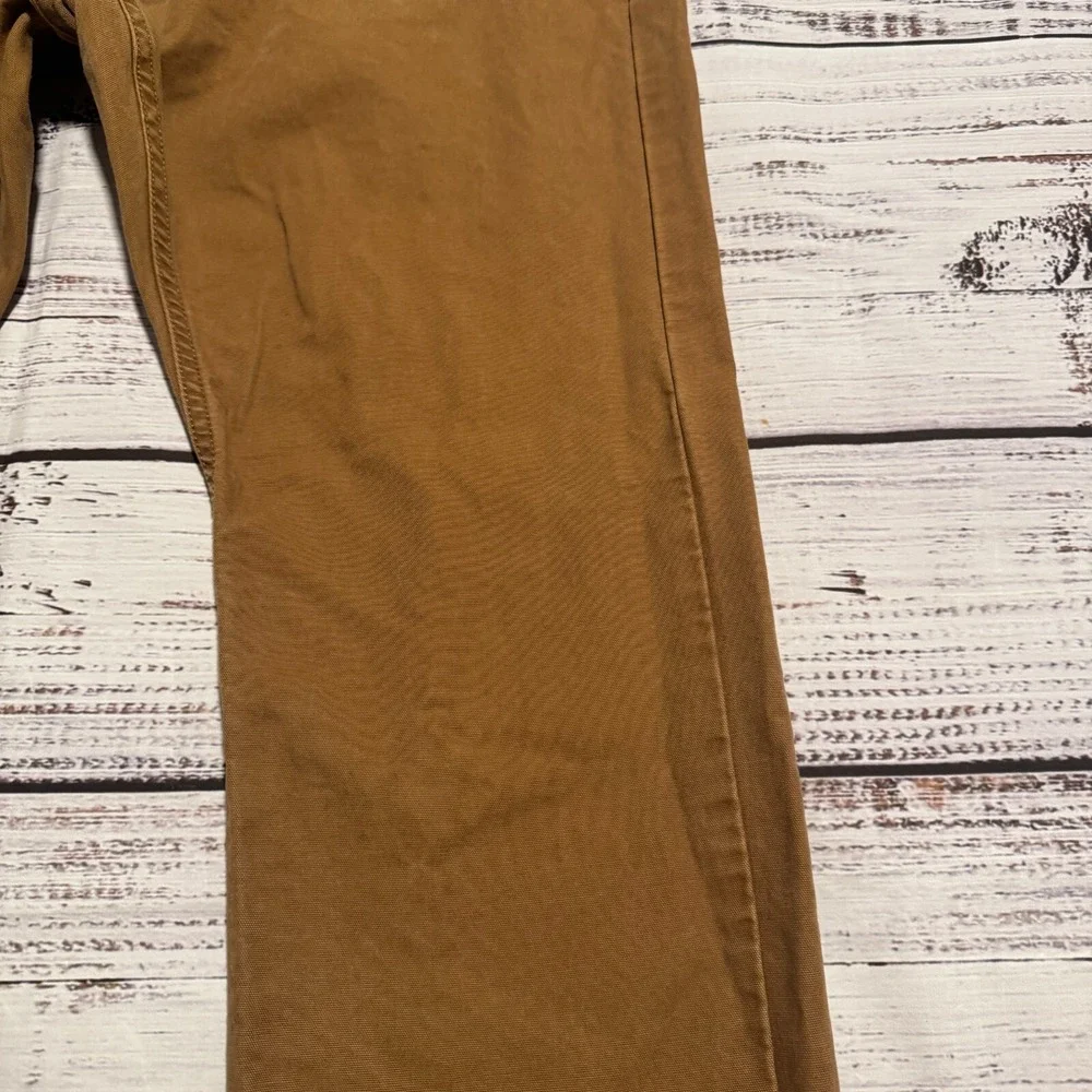 Eddie Bauer Straight Fit Khaki Pants 100% Cotton Men's Size 40x30‎ (Fits 39x27)